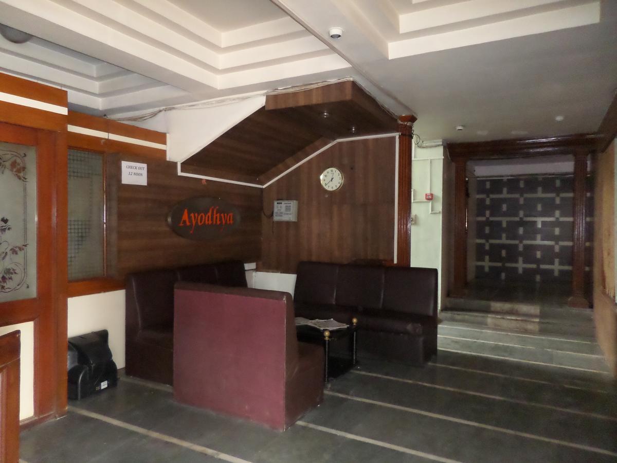 Hotel Ayodhya นาชิก ภายนอก รูปภาพ